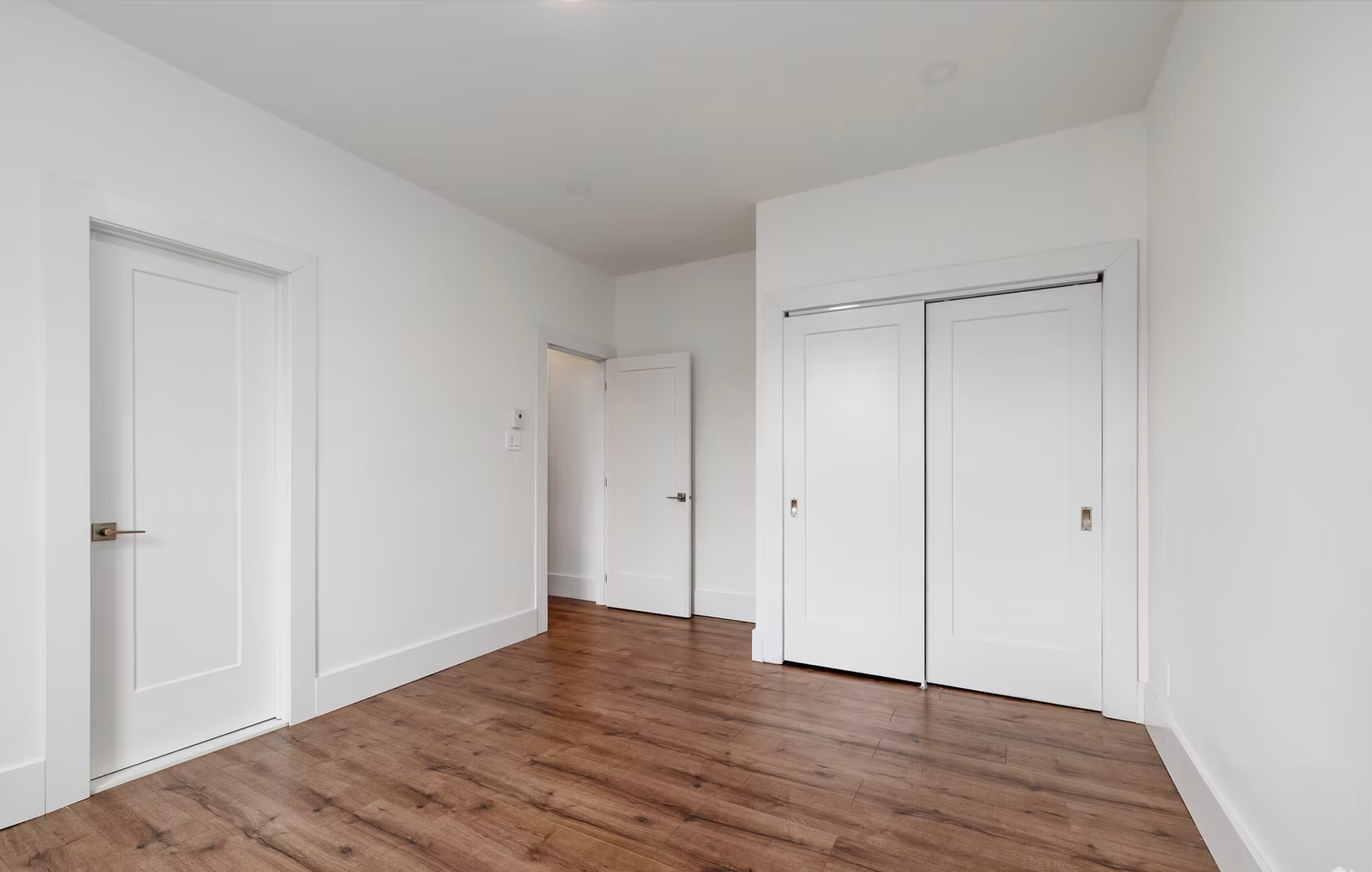 5235 De La Côte Saint Luc Chemin, Montréal, QC, H3W 2H8 - 22
