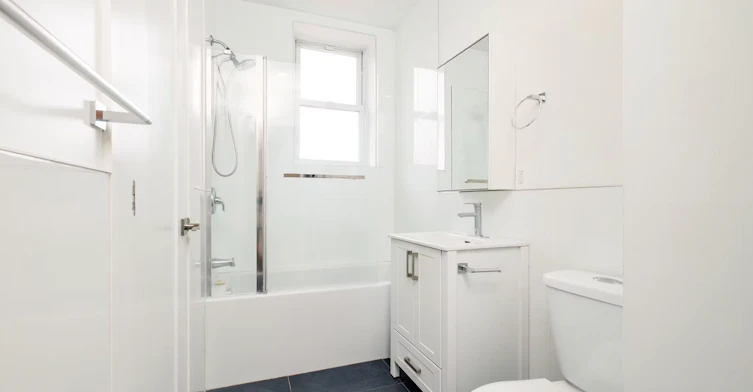 5235 De La Côte Saint Luc Chemin, Montréal, QC, H3W 2H8 - 20