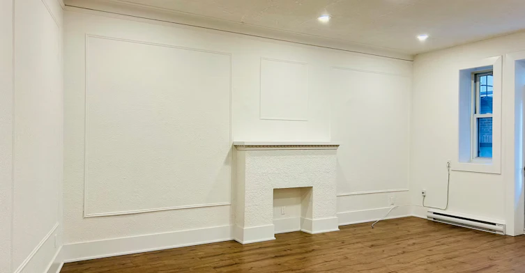 5235 De La Côte Saint Luc Chemin, Montréal, QC, H3W 2H8 - 3