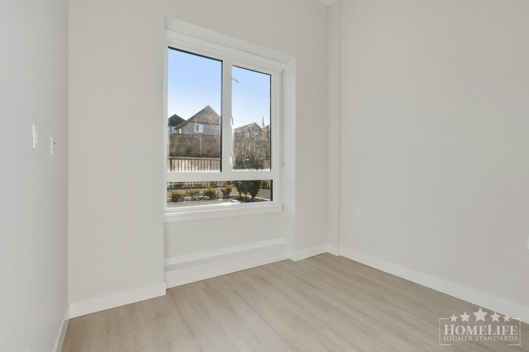 103-14858 60 Avenue, Surrey, BC, V3S 0B5 - 5