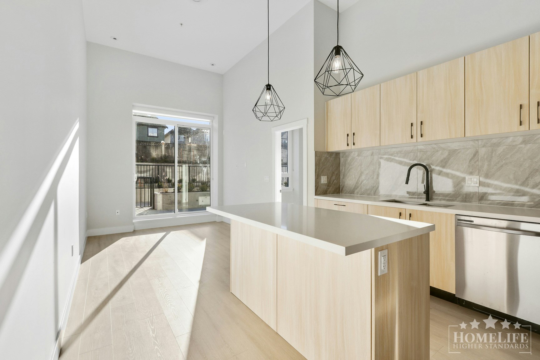 103-14858 60 Avenue, Surrey, BC, V3S 0B5 - 4