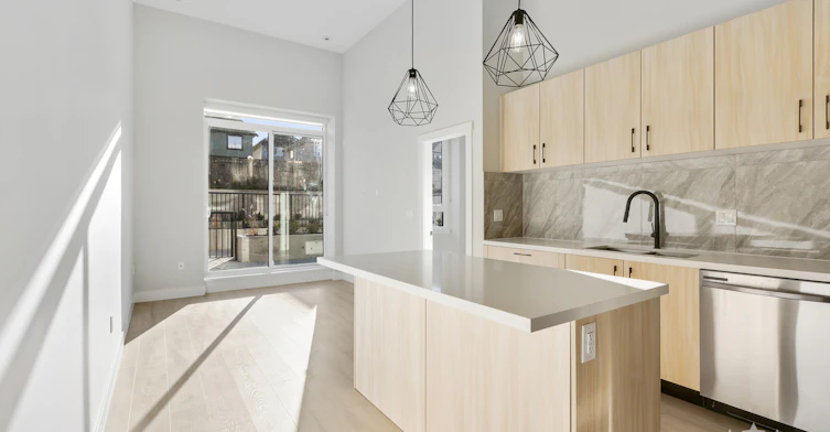 103-14858 60 Avenue, Surrey, BC, V3S 0B5 - 4