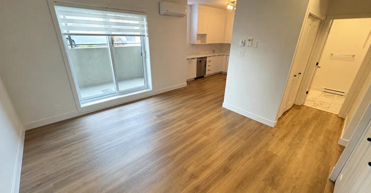 3-1072 Gréber Boulevard, Gatineau, QC, J8V 3Z9 - 2