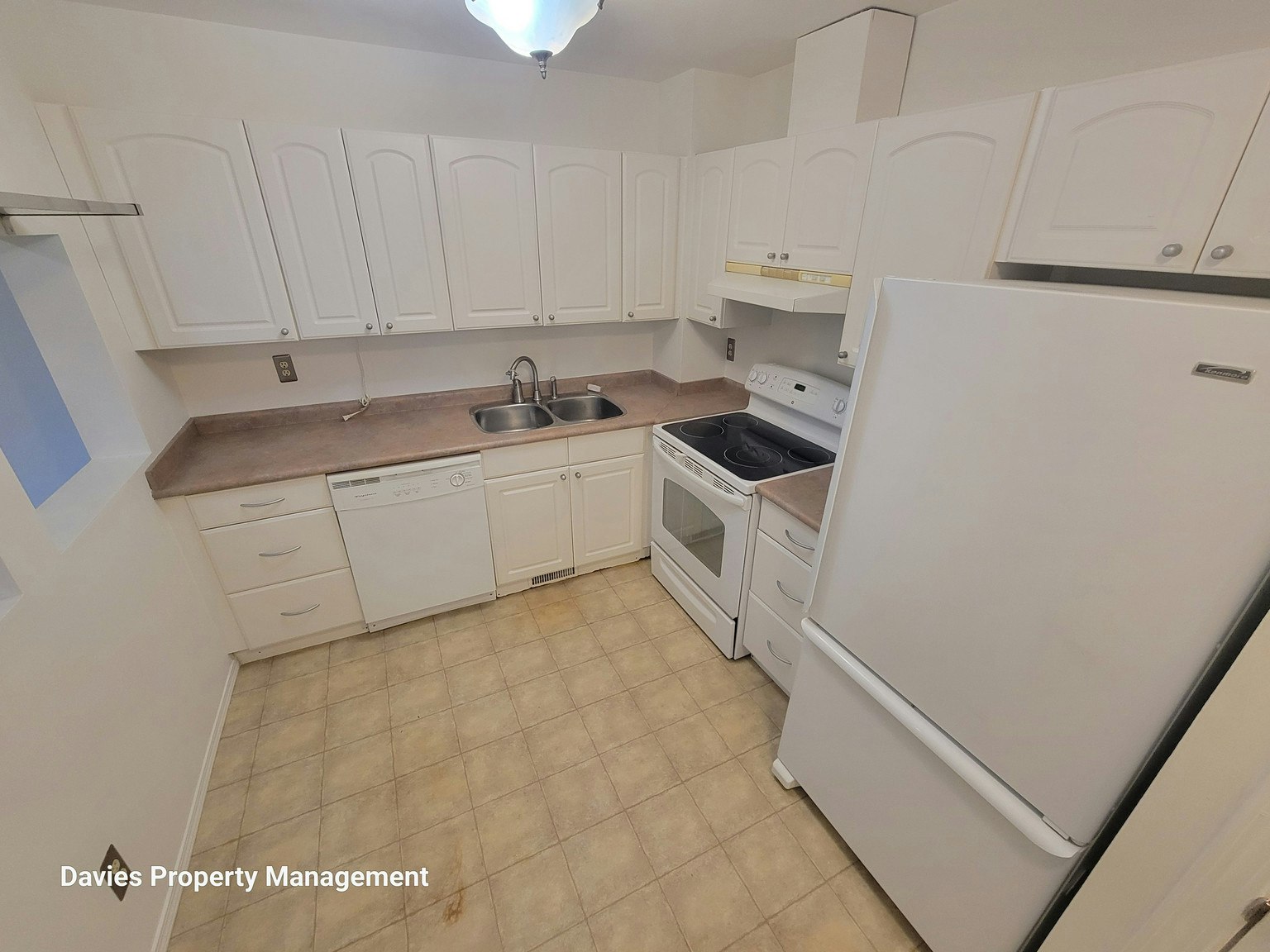 403 Willow Court NorthWest, Edmonton, AB, T5T 2K7