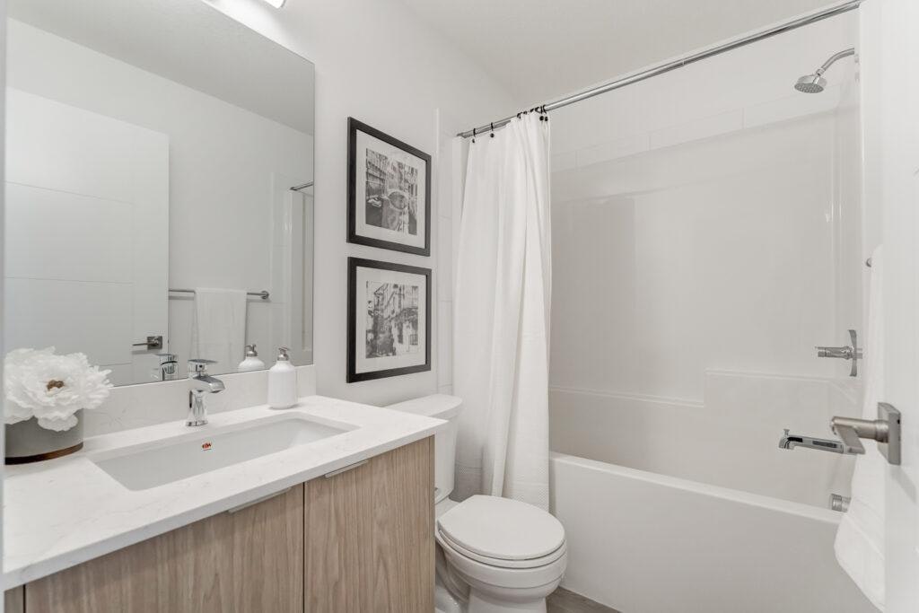 108-3360 16 Street Southwest, Calgary, AB, T2T 7A8 - 7