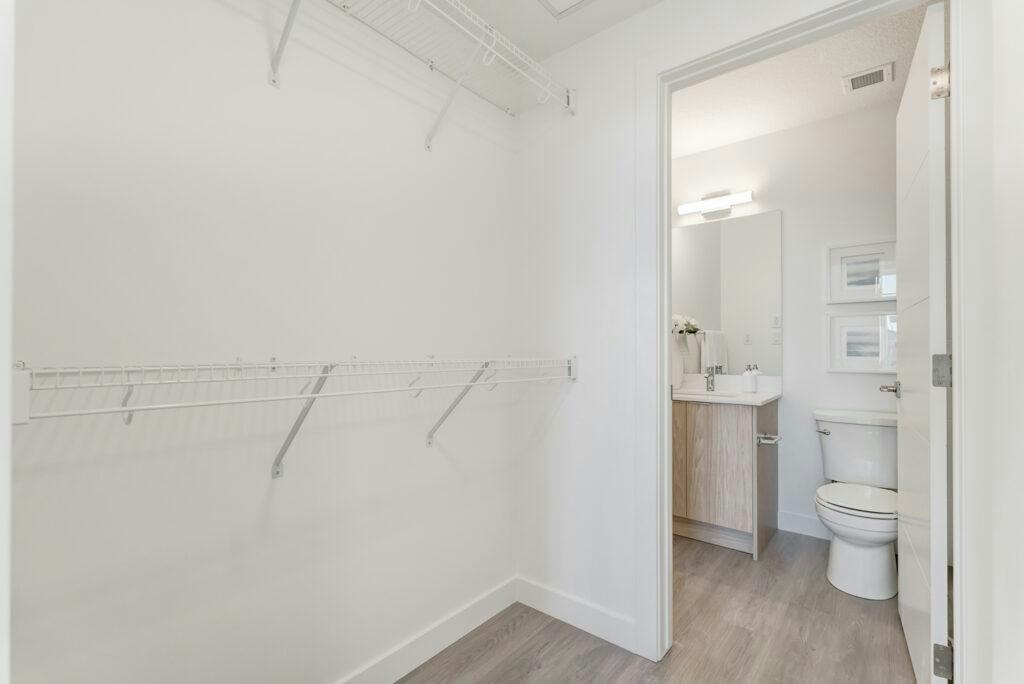 201-3360 16 Street Southwest, Calgary, AB, T2T 7A8 - 29