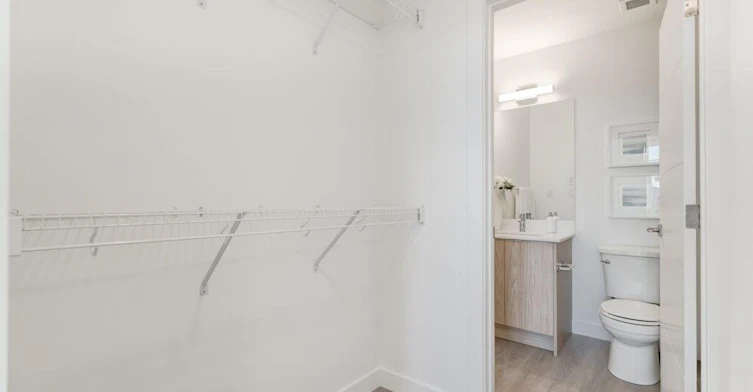 201-3360 16 Street Southwest, Calgary, AB, T2T 7A8 - 29