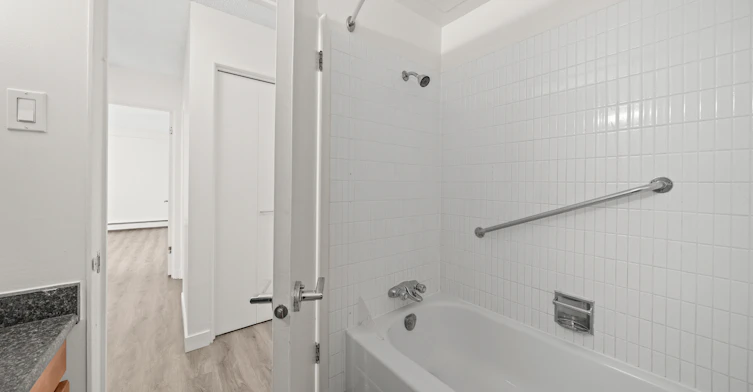 0605-105 26 Avenue SW, Calgary, AB, T2S 0M3 - 19