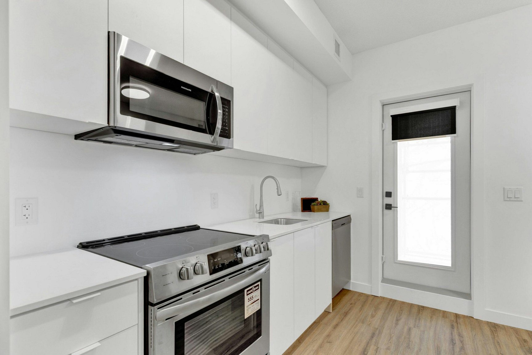 110-320 25 Avenue SW, Calgary, AB, T2S 0L4 - 15