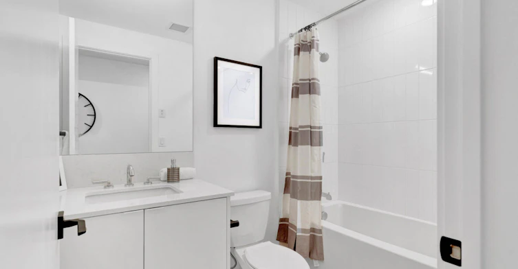 110-320 25 Avenue SW, Calgary, AB, T2S 0L4 - 11