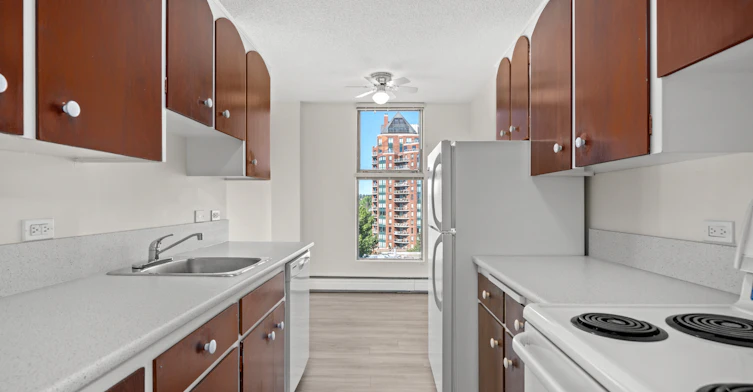 02F-130 26 Avenue SW, Calgary, AB, T2S 0M1 - 13