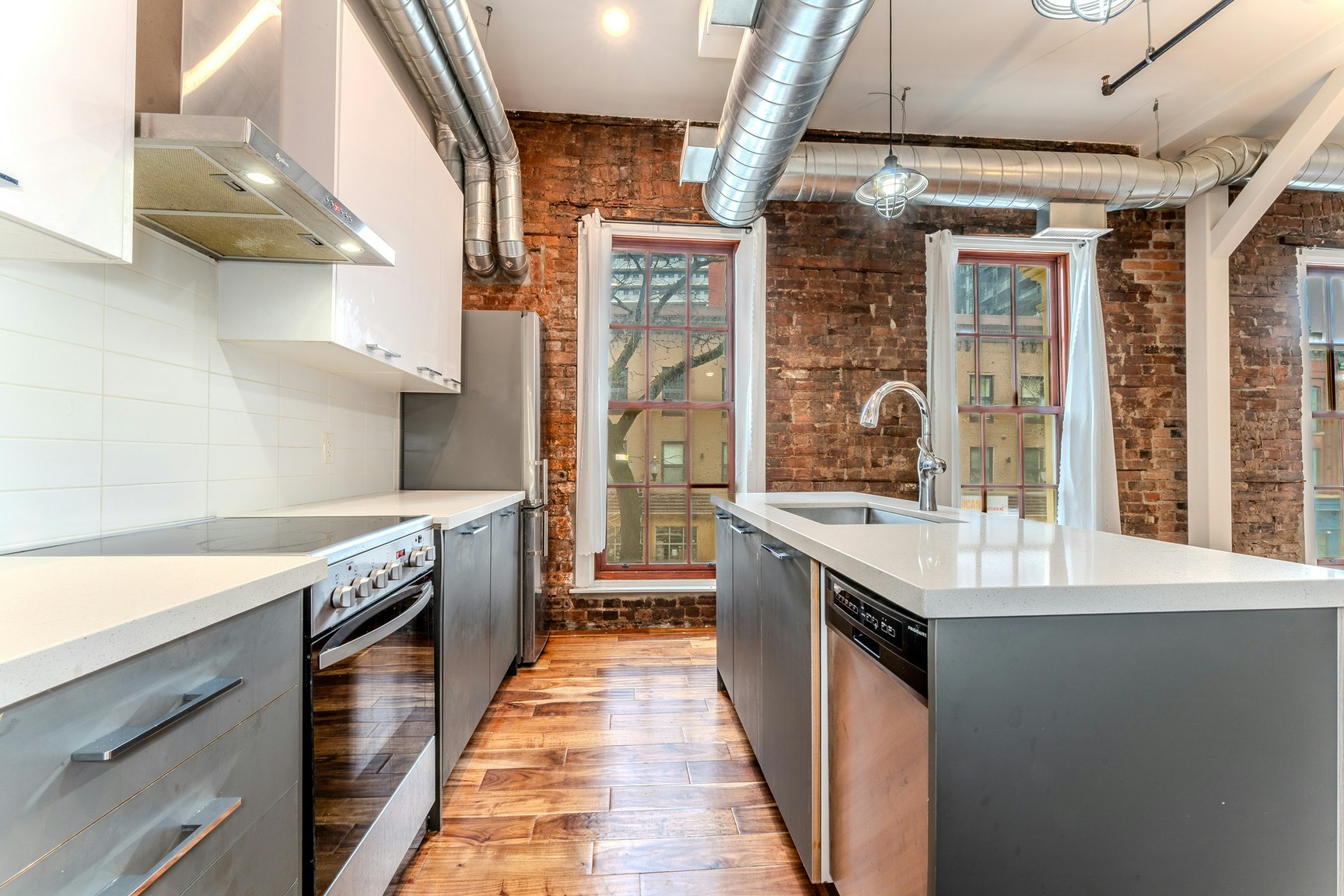 305-85 King Street East, Hamilton, ON, L8N 1A9 - 3