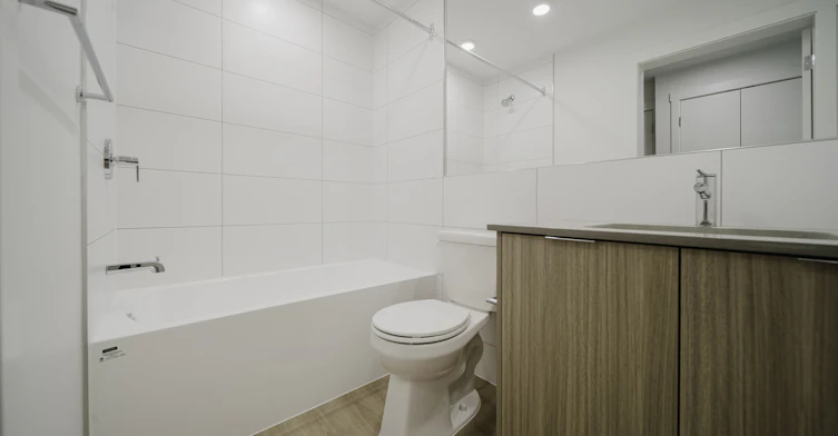 Plan U2-6019 Dunbar Street, Vancouver, BC, V6N 1W8 - 3