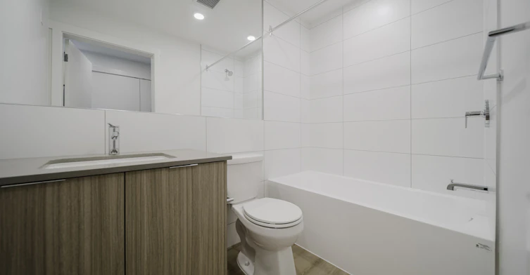 Plan U1-5828 Granville Street, Vancouver, BC, V6M 3C7 - 5