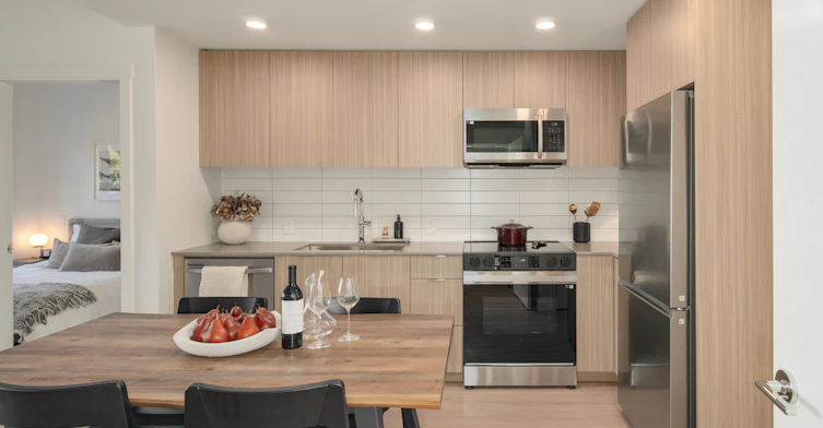 D4-5828 Granville Street, Vancouver, BC, V6M 3C7
