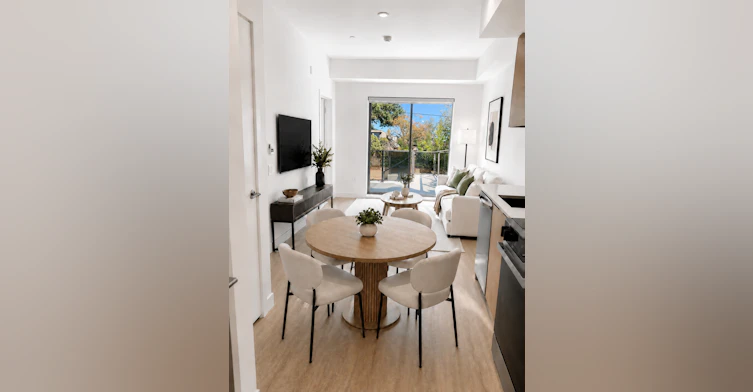 B1-5828 Granville Street, Vancouver, BC, V6M 3C7