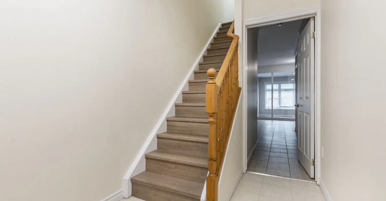 619 Wild Ginger Avenue, Waterloo, ON, N2V 2X1 - 3