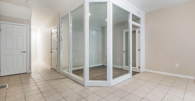 619 Wild Ginger Avenue, Waterloo, ON, N2V 2X1 - 7