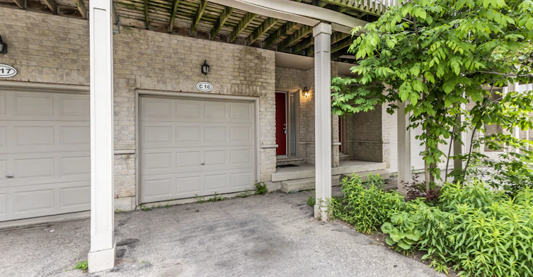 619 Wild Ginger Avenue, Waterloo, ON, N2V 2X1 - 2