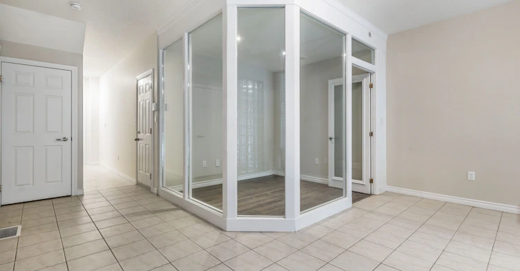 619 Wild Ginger Avenue, Waterloo, ON, N2V 2X1 - 7