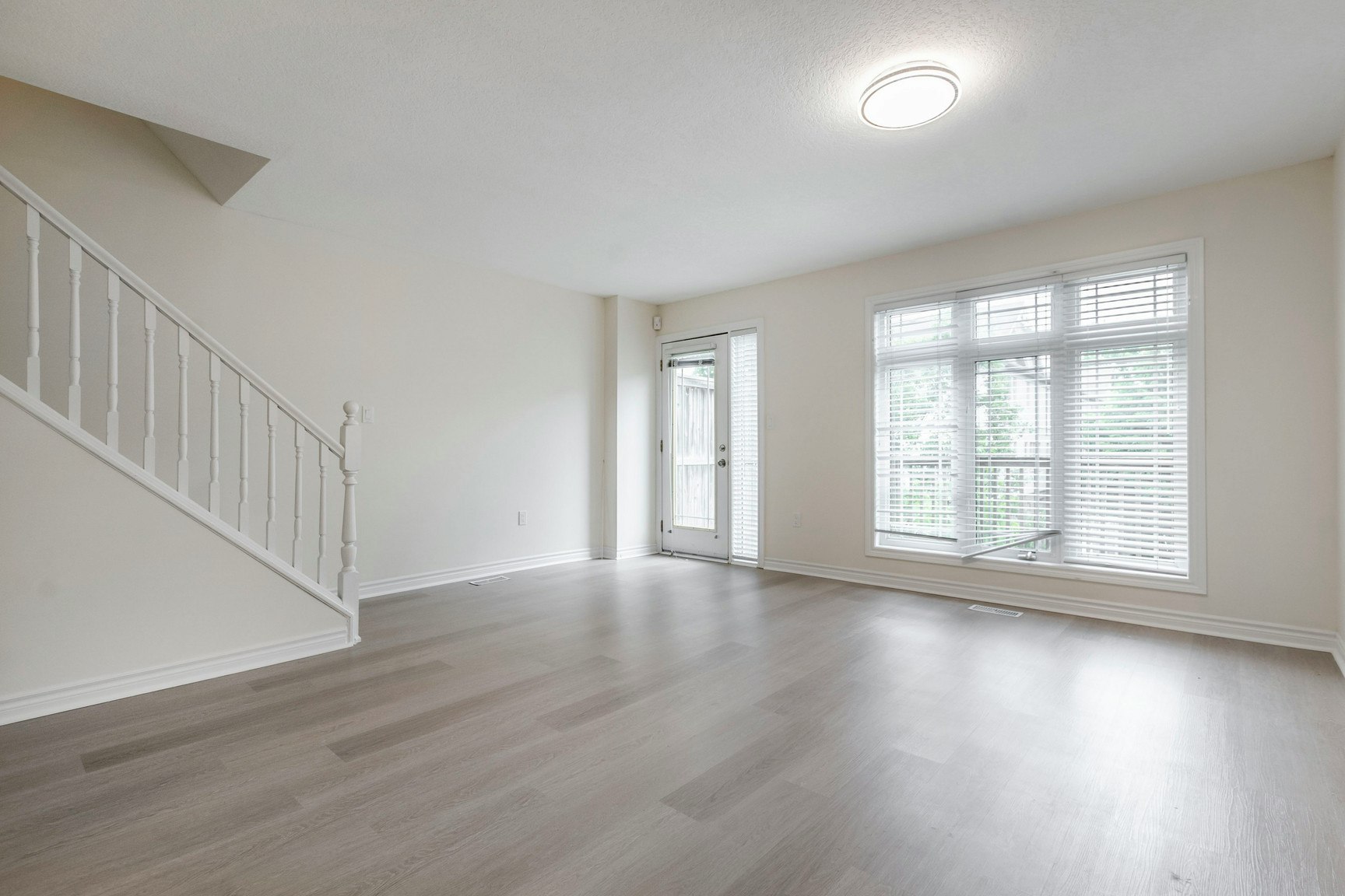 619 Wild Ginger Avenue, Waterloo, ON, N2V 2X1 - 17