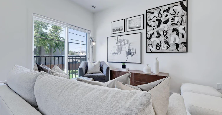 2610 23 Street Northwest, Calgary, AB, T2M 2C3 - 4