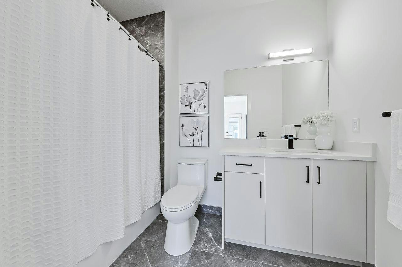 2610 23 Street Northwest, Calgary, AB, T2M 2C3 - 6