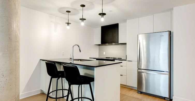 4982 De La Savane Place, Montréal, QC, H4P 0C7 - 9