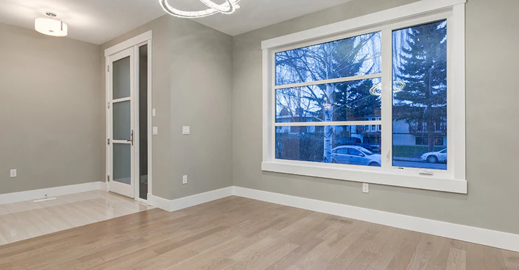 2117 51 Avenue Southwest, Calgary, AB, T3E 1J8 - 2