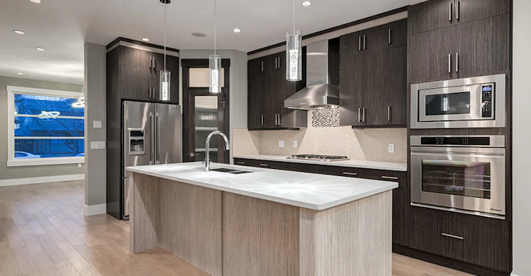 2117 51 Avenue Southwest, Calgary, AB, T3E 1J8 - 9