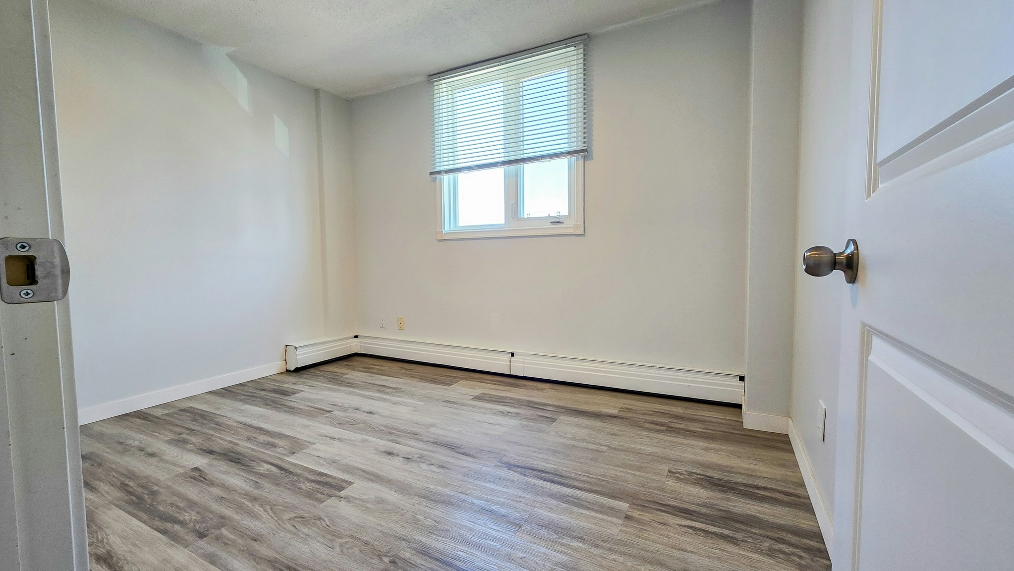 1480-314 14 Street Northwest, Calgary, AB, T2N 1Z7 - 9