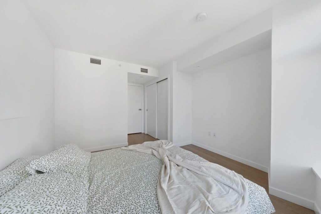 E320-1661 Davie Street, Vancouver, BC, V6G 1W1 - 11