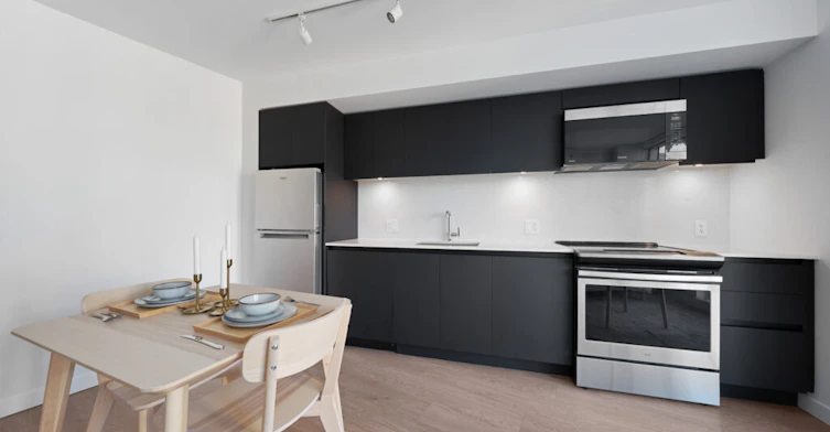 E2007-1661 Davie Street, Vancouver, BC, V6G 1W1 - 6