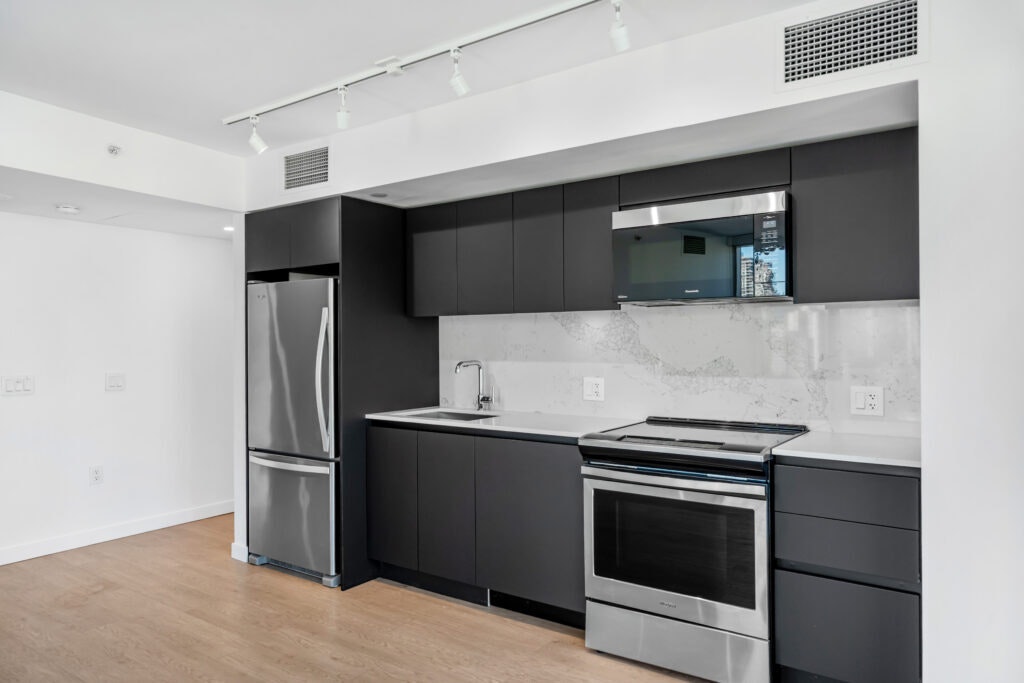 W1103-1661 Davie Street, Vancouver, BC, V6G 1W1 - 7