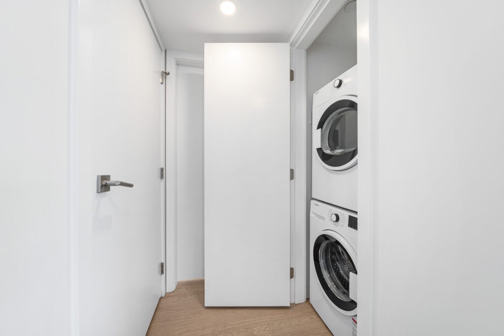 W1103-1661 Davie Street, Vancouver, BC, V6G 1W1 - 17