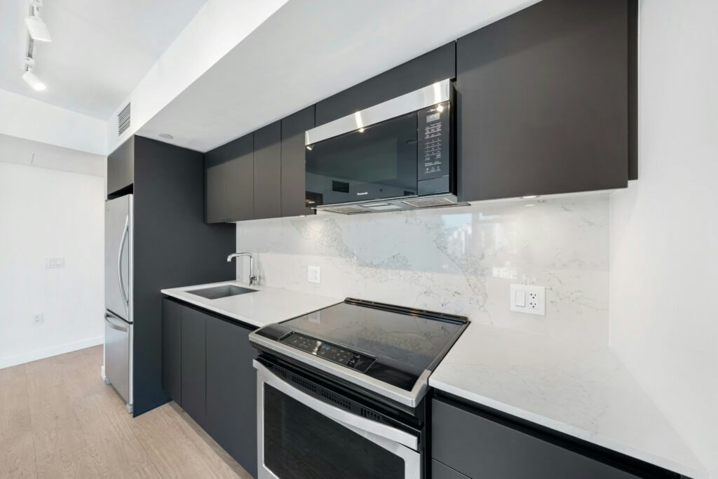 W506-1661 Davie Street, Vancouver, BC, V6G 1W1 - 9