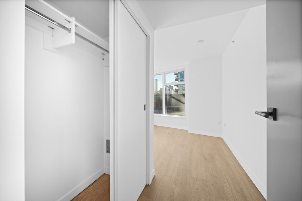 E407-1661 Davie Street, Vancouver, BC, V6G 1W1 - 12