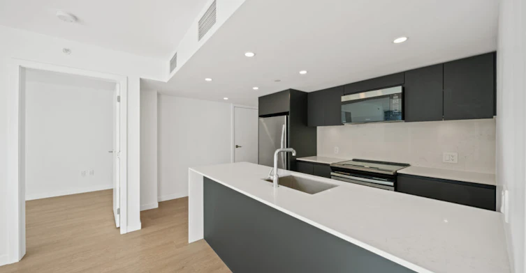 E407-1661 Davie Street, Vancouver, BC, V6G 1W1 - 8