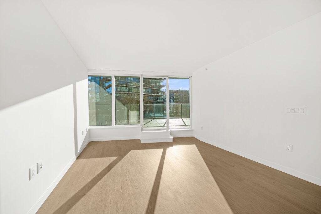 E407-1661 Davie Street, Vancouver, BC, V6G 1W1 - 2