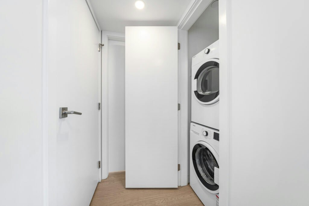 W606-1661 Davie Street, Vancouver, BC, V6G 1W1 - 17