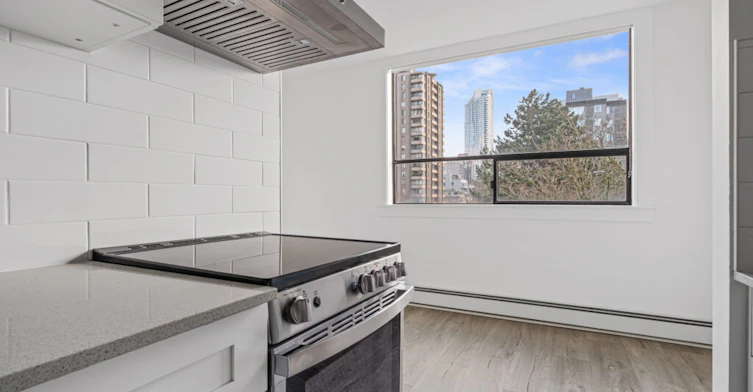 205-1202 Harwood Street, Vancouver, BC, V6E 1S3