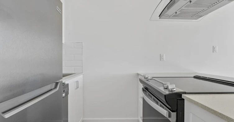 1004-1202 Harwood Street, Vancouver, BC, V6E 1S3 - 4