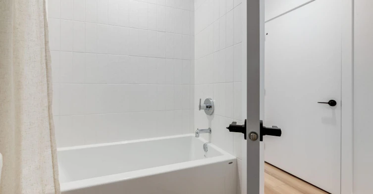 1615 33 Avenue Southwest, Calgary, AB, T2T 1Y6 - 15