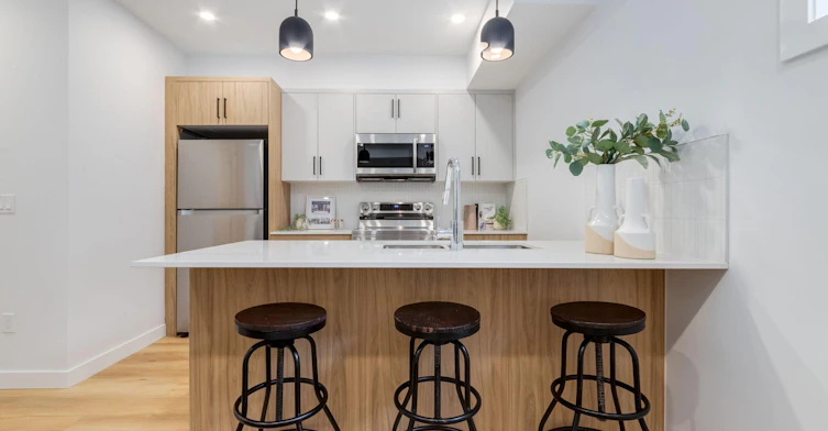 1615 33 Avenue Southwest, Calgary, AB, T2T 1Y6 - 8
