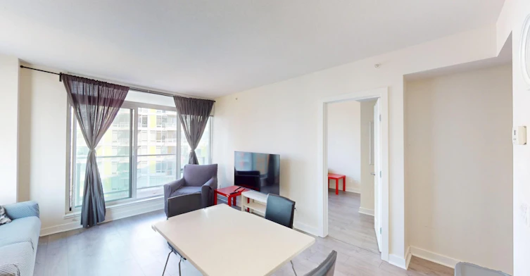 10 Brentwood Common Nw, Calgary, AB, T2L 2L6 - 4