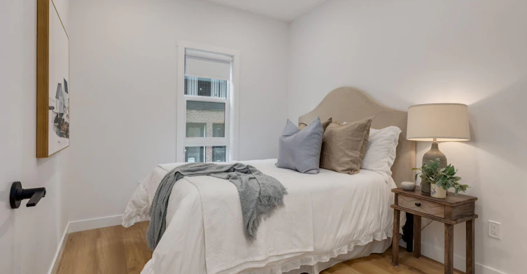 1745 36 Avenue Southwest, Calgary, AB, T2T 2G4 - 12