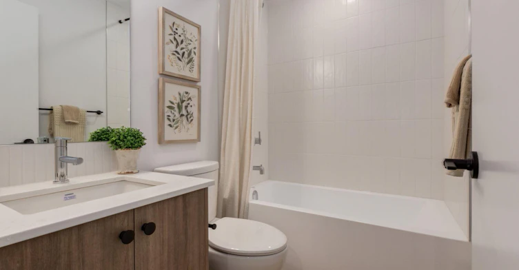 1745 36 Avenue Southwest, Calgary, AB, T2T 2G4 - 28