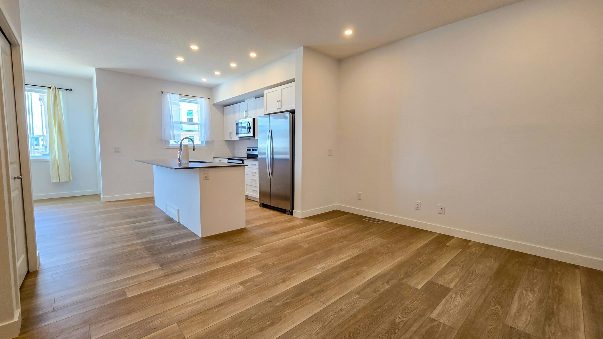325-65 Belvedere Point Southeast, Calgary, AB, T2A 7Y9 - 9