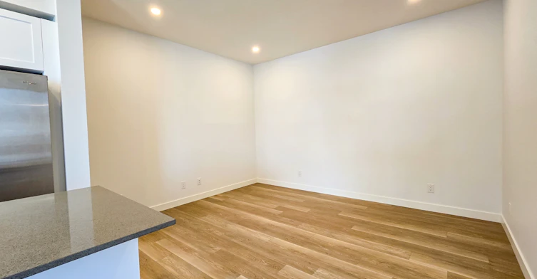 325-65 Belvedere Point Southeast, Calgary, AB, T2A 7Y9 - 8