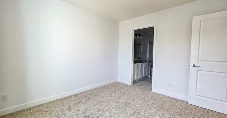 325-65 Belvedere Point Southeast, Calgary, AB, T2A 7Y9 - 18